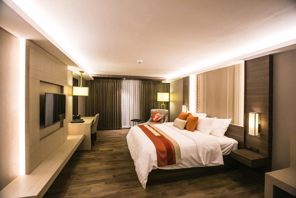 Arte Hotel - Sha Extra Plus Bangkok Kültér fotó