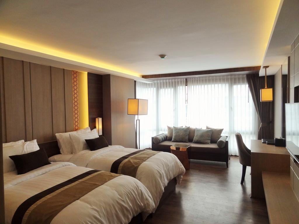 Arte Hotel - Sha Extra Plus Bangkok Kültér fotó
