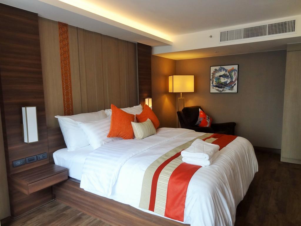 Arte Hotel - Sha Extra Plus Bangkok Kültér fotó