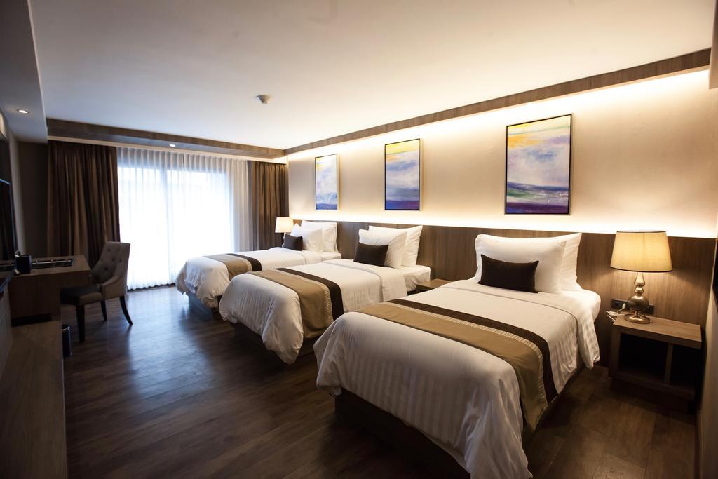 Arte Hotel - Sha Extra Plus Bangkok Kültér fotó