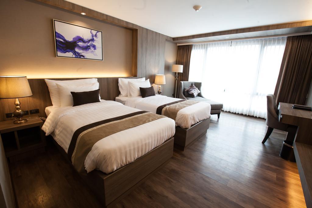 Arte Hotel - Sha Extra Plus Bangkok Kültér fotó